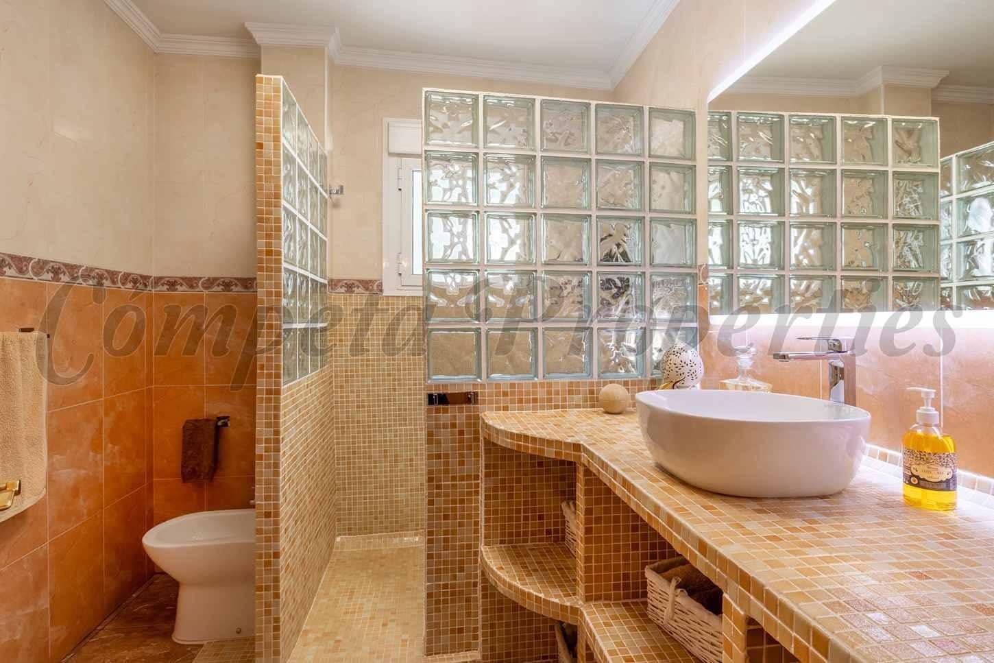 4 quarto Quinta/Casa Rural para venda em Competa com piscina garagem - 690 000 € (Ref: 10183106)