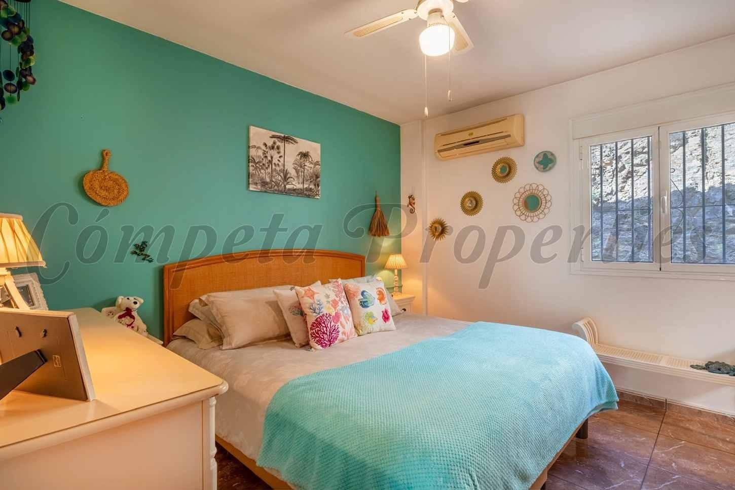 4 quarto Quinta/Casa Rural para venda em Competa com piscina garagem - 690 000 € (Ref: 10183106)