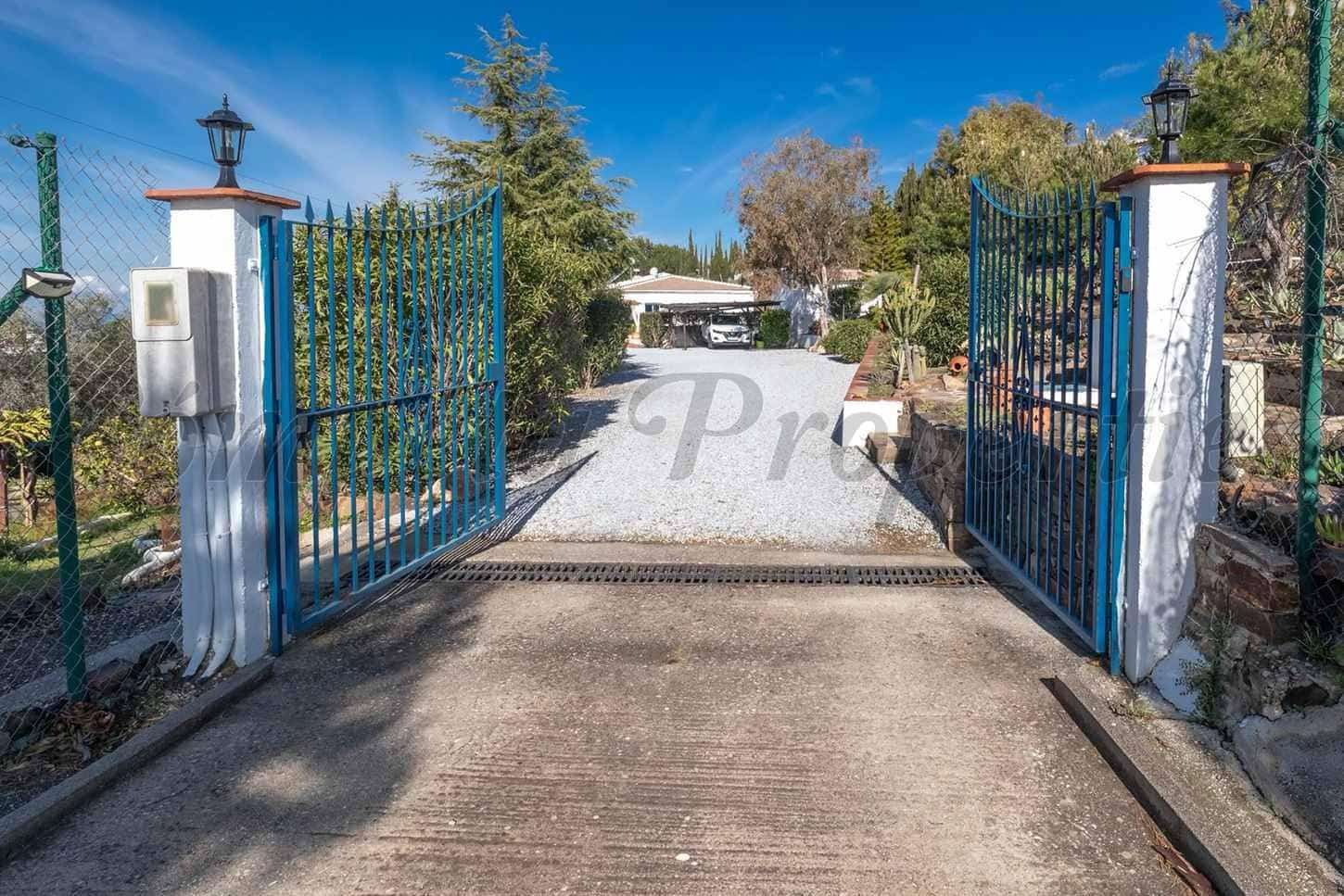 4 quarto Quinta/Casa Rural para venda em Competa com piscina garagem - 690 000 € (Ref: 10183106)