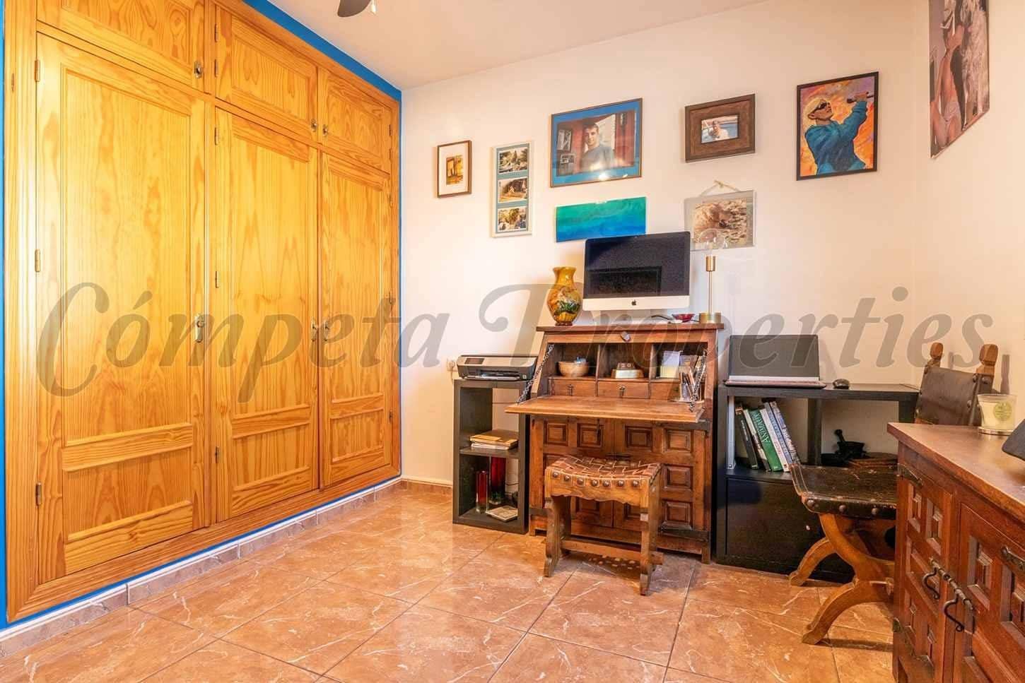 4 quarto Quinta/Casa Rural para venda em Competa com piscina garagem - 690 000 € (Ref: 10183106)
