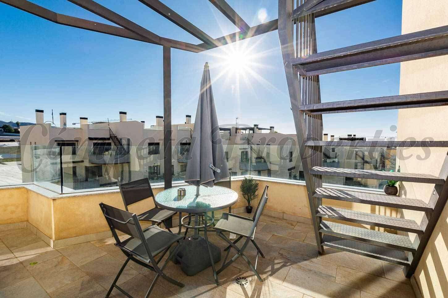 2 sovrum Takvåning till salu i Torrox-Costa med pool garage - 398 000 € (Ref: 10183107)