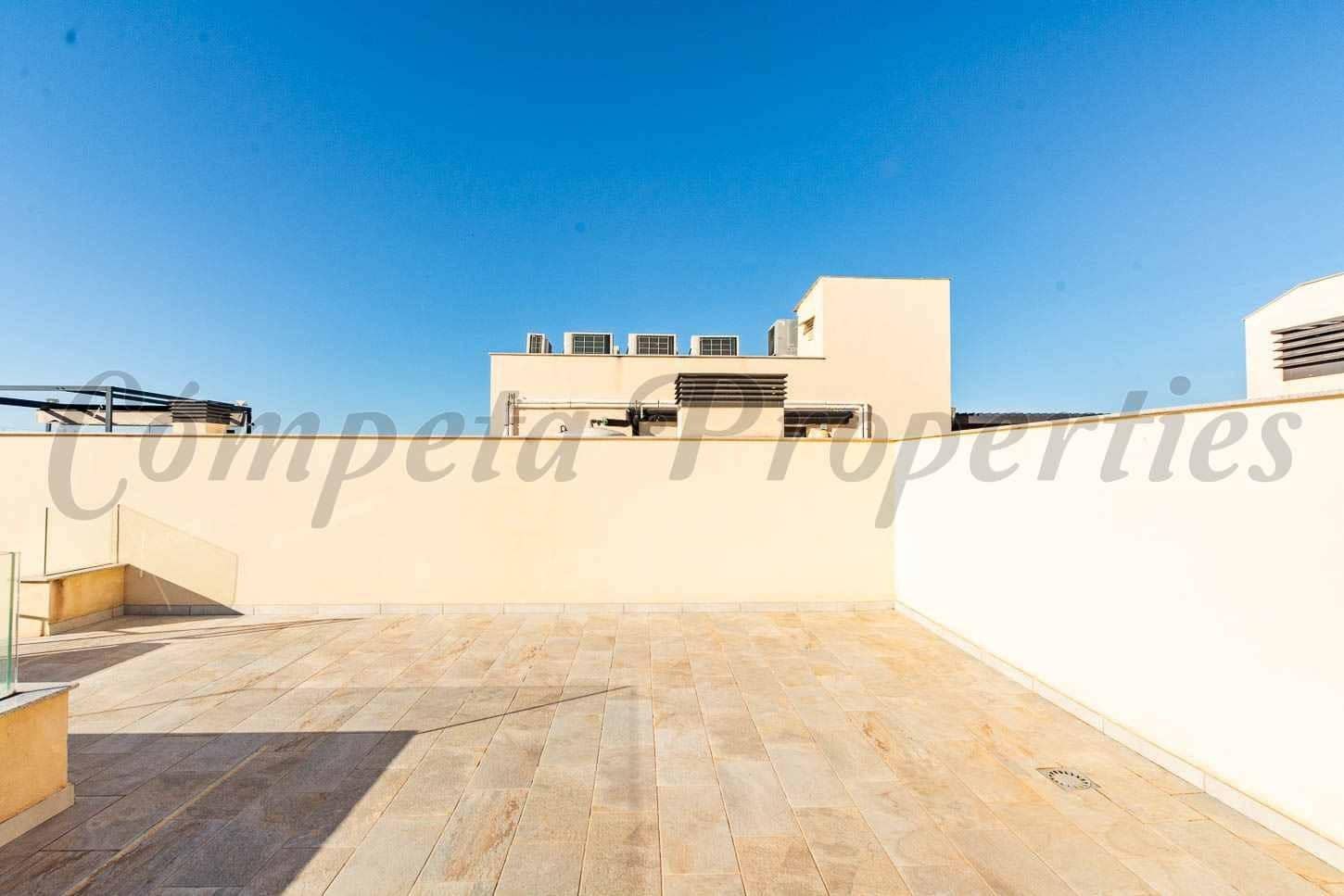 2 sovrum Takvåning till salu i Torrox-Costa med pool garage - 398 000 € (Ref: 10183107)