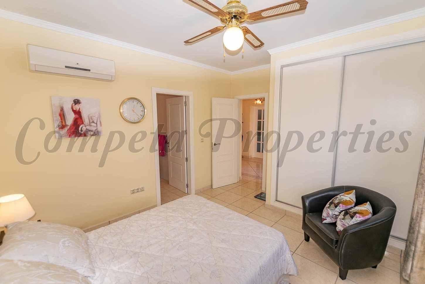 3 slaapkamer Finca/Landhuis te koop in Archez met zwembad - € 849.000 (Ref: 10184887)