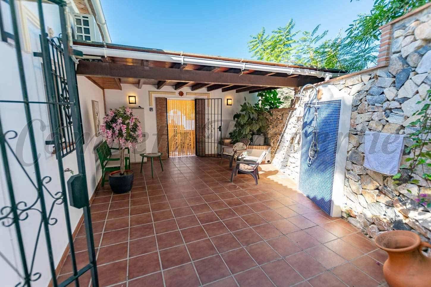 3 slaapkamer Finca/Landhuis te koop in Archez met zwembad - € 849.000 (Ref: 10184887)