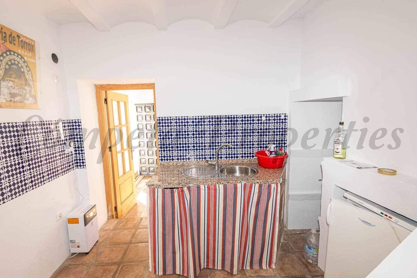 2 sovrum Finca/Hus på landet till salu i Torrox med garage - 200 000 € (Ref: 10184888)