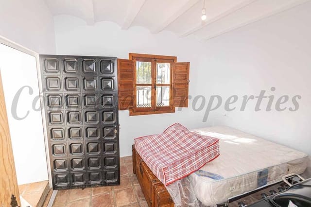 2 quarto Quinta/Casa Rural para venda em Torrox Pueblo, Torrox com garagem - 200 000 € (Ref: 10184888)
