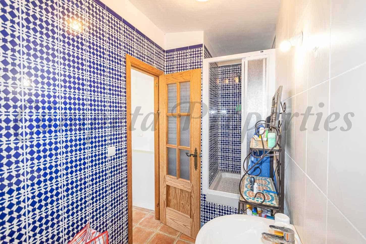 2 sovrum Finca/Hus på landet till salu i Torrox med garage - 200 000 € (Ref: 10184888)