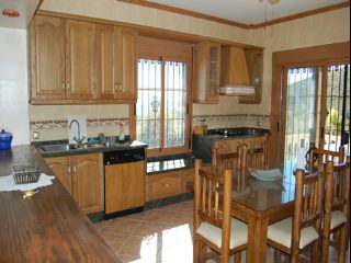 4 soveværelse Villa til salg i Sedella med swimmingpool - € 505.000 (Ref: 1206835)