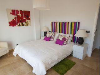 5 slaapkamer Villa voor vakantieverhuur in Cómpeta met zwembad garage - € 1.800 (Ref: 1960102)