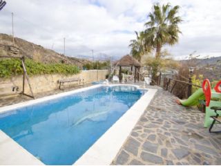 4 Zimmer Ferienvilla in Torrox mit Pool - 1.000 € (Ref: 2219713)