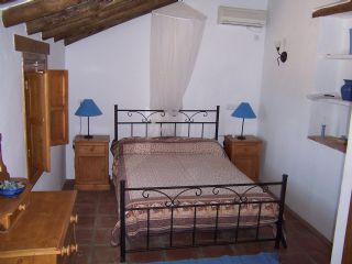 4 slaapkamer Villa voor vakantieverhuur in Competa met zwembad - € 1.127 (Ref: 2351944)