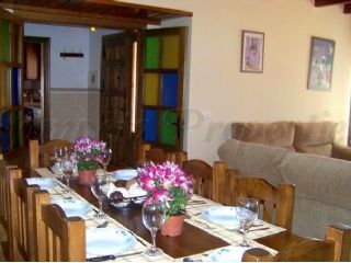 6 camera da letto Villa da affitare come casa vacanza in Sayalonga con piscina - 1.200 € (Rif: 2468782)