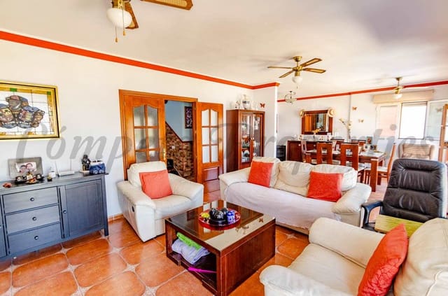 4 soverom Hus til salgs i Canillas de Albaida - € 435 000 (Ref: 2661602)