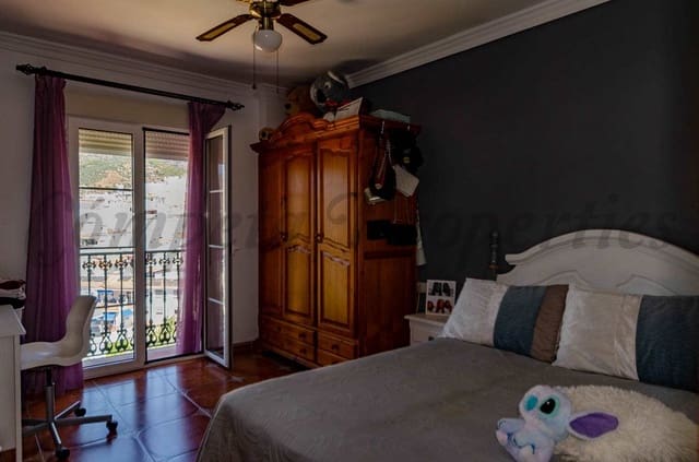 4 soverom Hus til salgs i Canillas de Albaida - € 435 000 (Ref: 2661602)