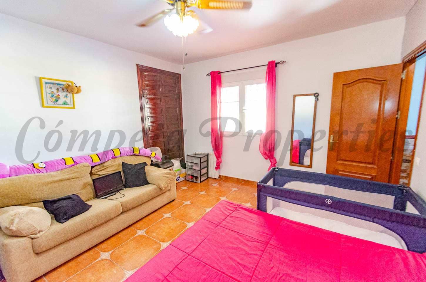 4 soverom Hus til salgs i Canillas de Albaida - € 435 000 (Ref: 2661602)