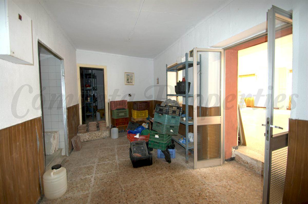 Virksomhed til salg i Torrox - € 210.000 (Ref: 2675963)