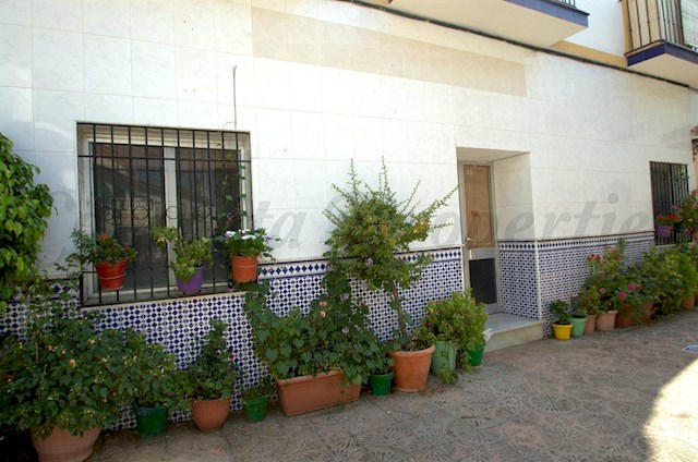 Bedrijf te koop in Torrox - € 210.000 (Ref: 2675963)