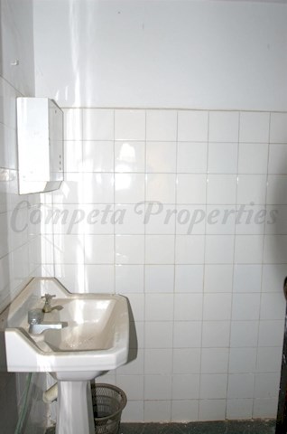 Bedrijf te koop in Torrox - € 210.000 (Ref: 2675963)