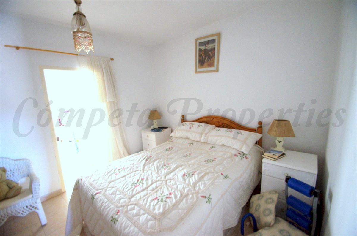 3 slaapkamer Huis te koop in Canillas de Albaida - € 170.000 (Ref: 2685995)