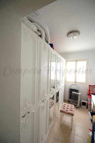 3 slaapkamer Huis te koop in Canillas de Albaida - € 170.000 (Ref: 2685995)