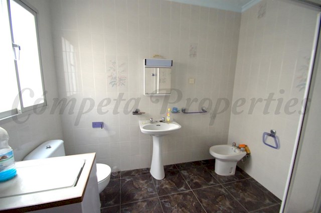 3 slaapkamer Huis te koop in Canillas de Albaida - € 108.000 (Ref: 2743282)