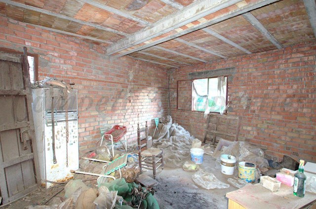 Byhus til salg i Arenas - € 77.000 (Ref: 2785039)