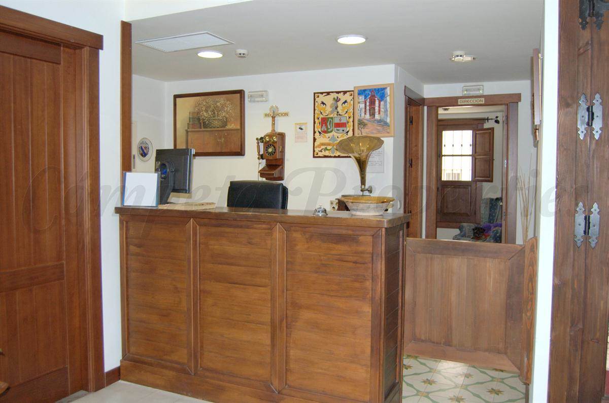 11 soveværelse Hotel til salg i Torrox - € 825.000 (Ref: 2788114)