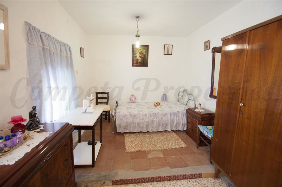 2 soveværelse Byhus til salg i Competa - € 76.000 (Ref: 2794878)