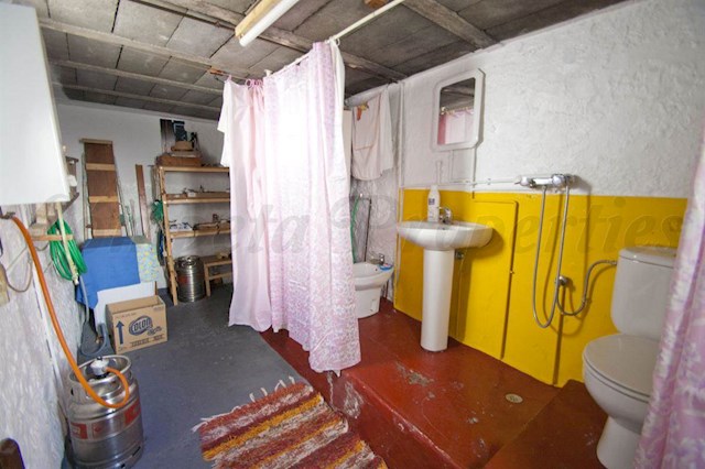 2 soveværelse Byhus til salg i Cómpeta - € 76.000 (Ref: 2794878)