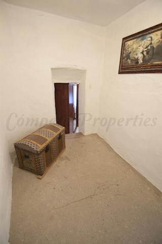 2 soveværelse Byhus til salg i Cómpeta - € 76.000 (Ref: 2794878)