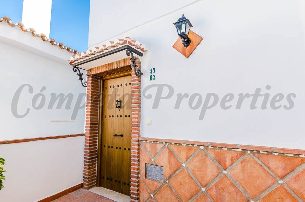 3 bedroom Townhouse for sale in Competa - € 259,000 (Ref: 2824979)