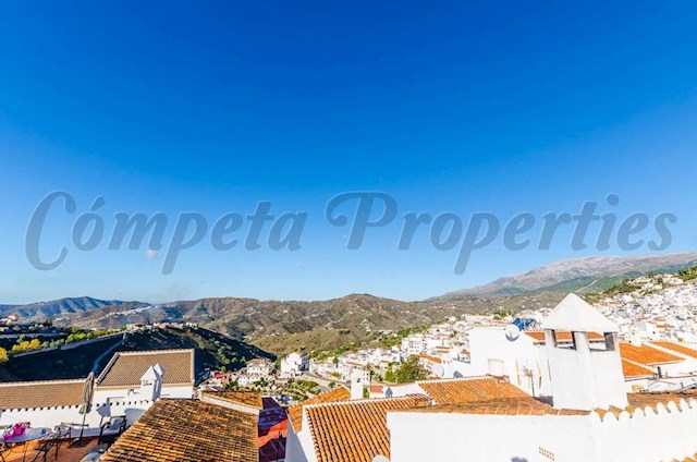 3 slaapkamer Huis te koop in Cómpeta - € 259.000 (Ref: 2824979)