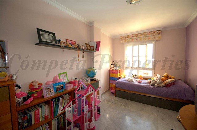 3 slaapkamer Huis te koop in Torre del Mar, Vélez-Málaga met garage - € 550.000 (Ref: 2900616)