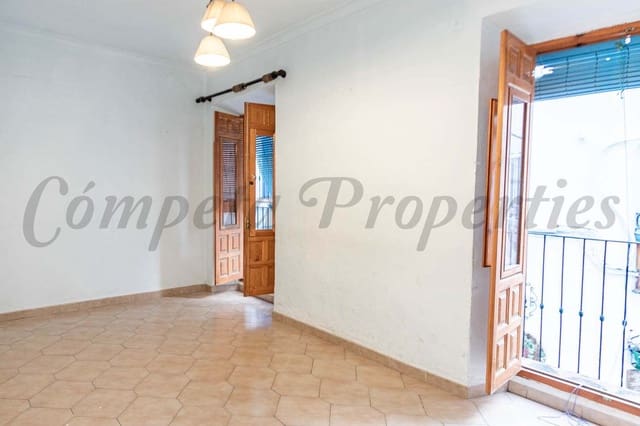 7 slaapkamer Huis te koop in Cómpeta - € 200.000 (Ref: 2980123)