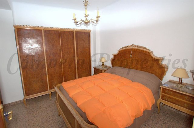 4 soveværelse Byhus til salg i Canillas de Aceituno med garage - € 213.000 (Ref: 3006755)