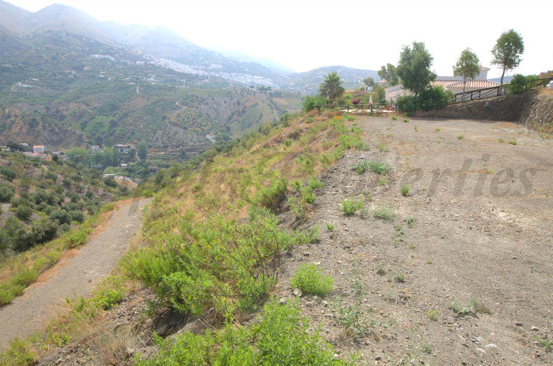 Grond te koop in Archez - € 32.000 (Ref: 3036348)