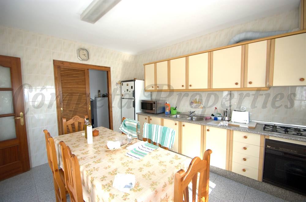 5 sypialnia Dom na sprzedaż w Competa z garażem - 230 000 € (Ref: 3073831)