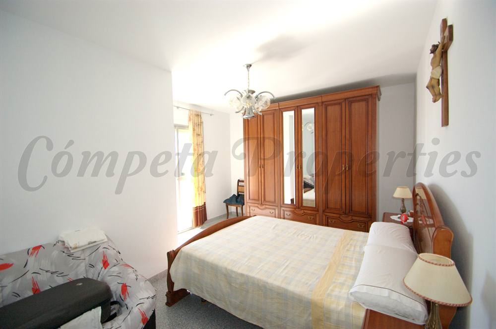 5 sypialnia Dom na sprzedaż w Competa z garażem - 230 000 € (Ref: 3073831)