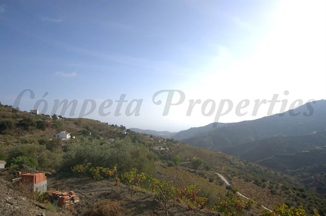 Undeveloped Land for sale in Cómpeta - € 45,735 (Ref: 3215026)