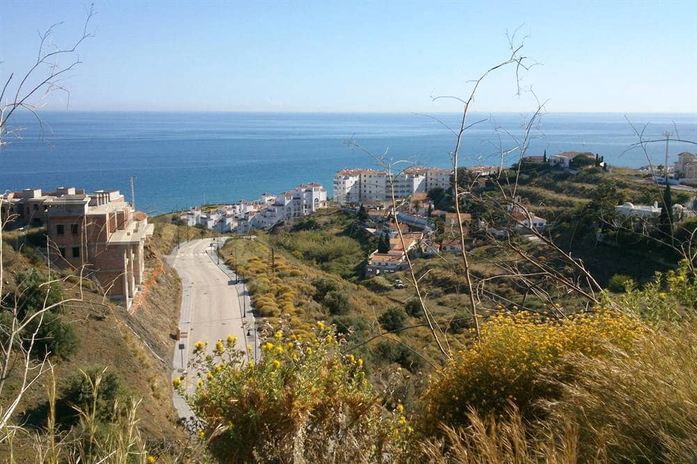 Byggetomt til salgs i Torrox-Costa - € 450 000 (Ref: 3245800)