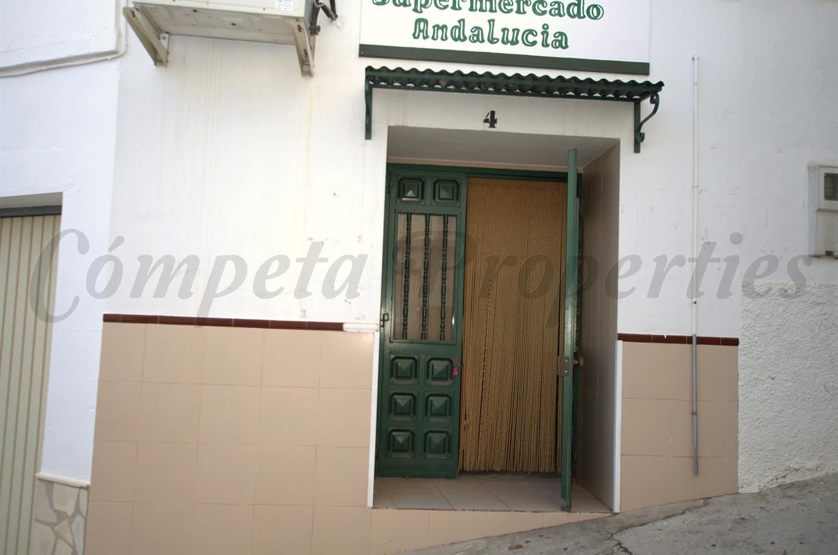 Entreprise à vendre à Competa - 70 000 € (Ref: 3255376)