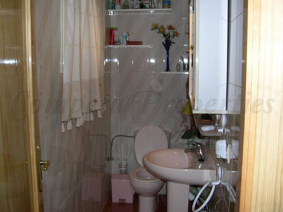 4 slaapkamer Huis te koop in Competa met garage - € 339.000 (Ref: 3255452)