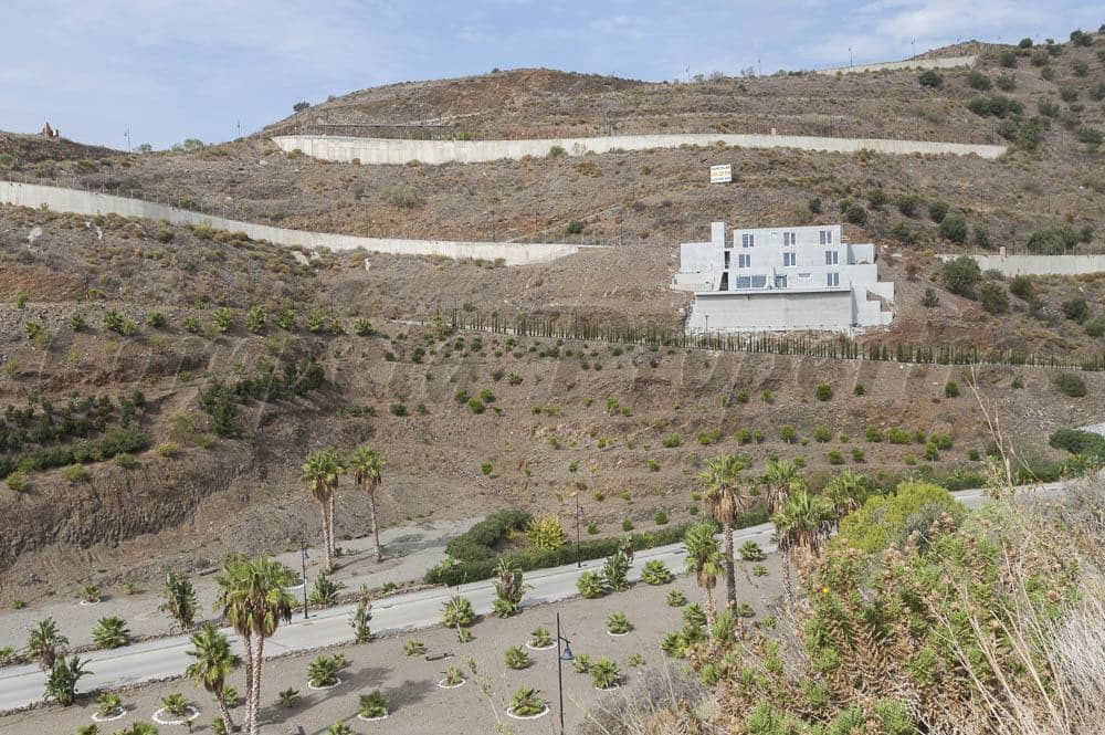 Byggegrund til salg i Torrox-Costa - € 111.000 (Ref: 3275576)