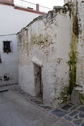 Tomt till salu i Cómpeta - 320 000 € (Ref: 3304114)