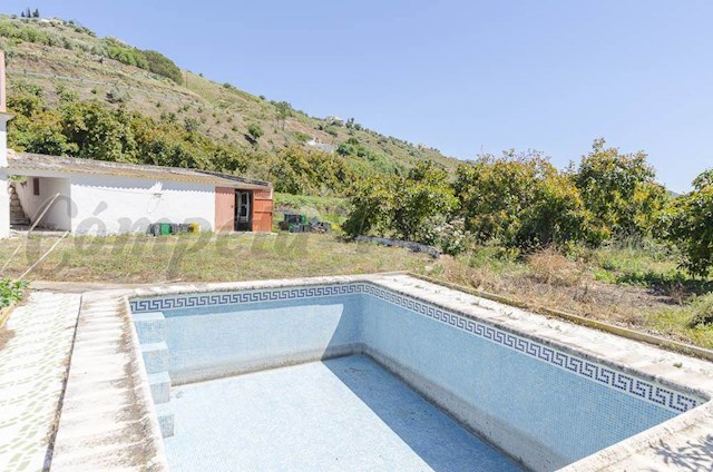 2 chambre Finca/Maison de Campagne à vendre à Archez avec piscine - 832 000 € (Ref: 3454953)