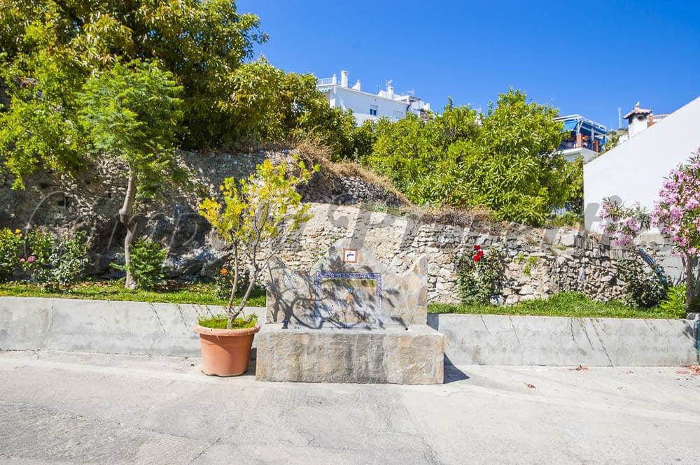 Grunde uden byggetilladelser til salg i Canillas de Albaida - € 188.000 (Ref: 3473467)