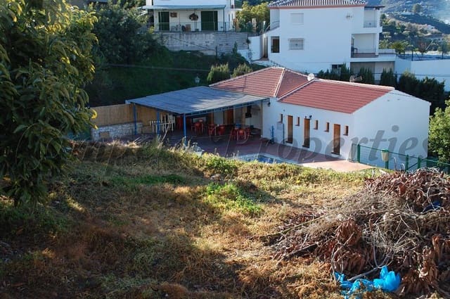 Rakentamaton maa myytävänä paikassa Canillas de Albaida - 188 000 € (Ref: 3473467)