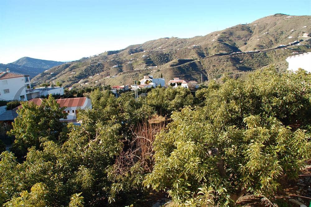 Grunde uden byggetilladelser til salg i Canillas de Albaida - € 188.000 (Ref: 3473467)