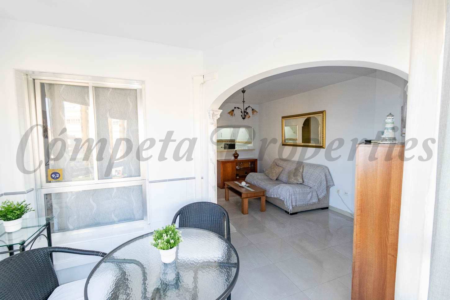 1 slaapkamer Strandappartement voor vakantieverhuur in Torrox-Costa met zwembad - € 500 (Ref: 3474381)