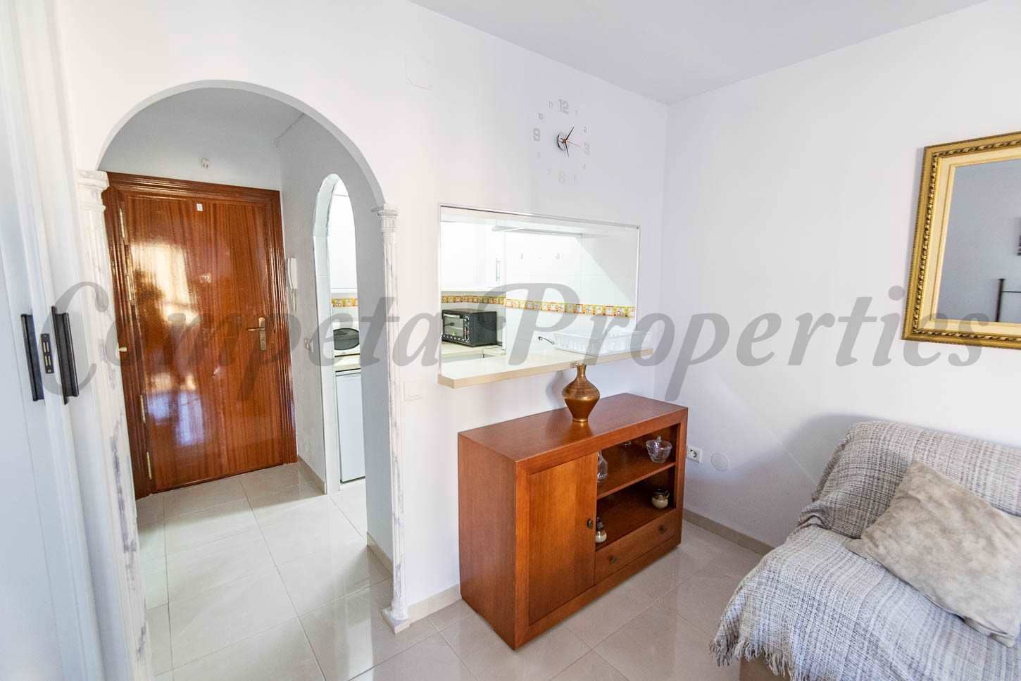 1 slaapkamer Strandappartement voor vakantieverhuur in Torrox-Costa met zwembad - € 500 (Ref: 3474381)